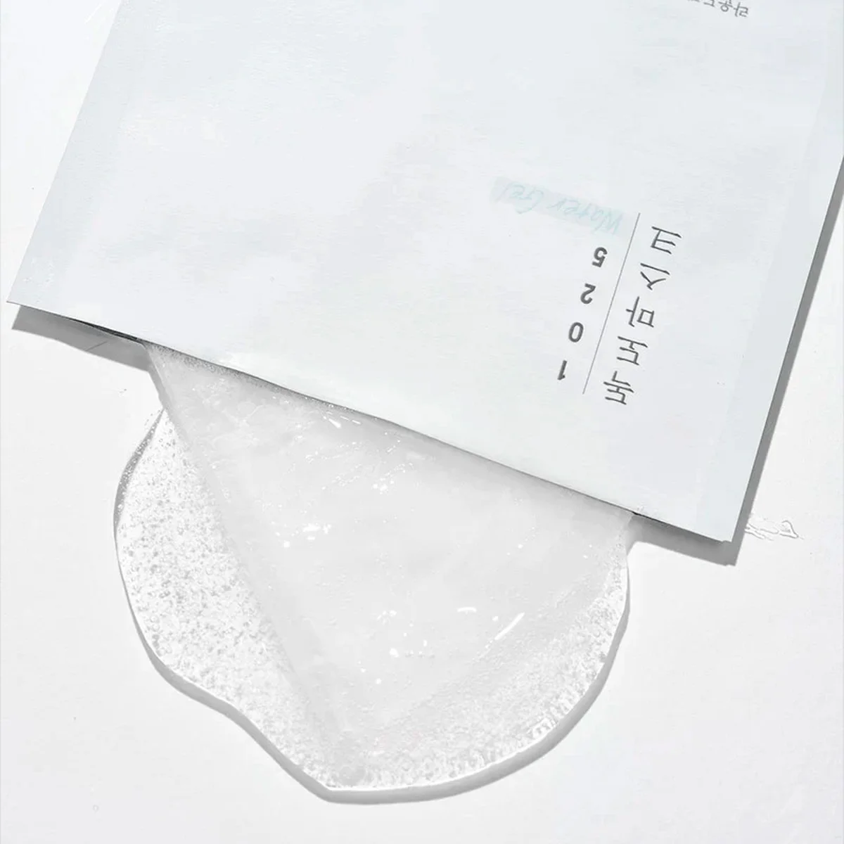 Round Lab Dokdo Moisturizing Water Gel Mask — фото 4