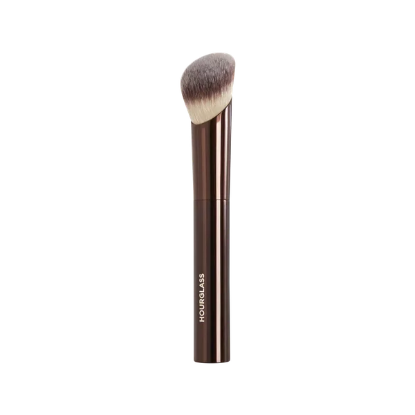 Hourglass Ambient Soft Glow Foundation Brush