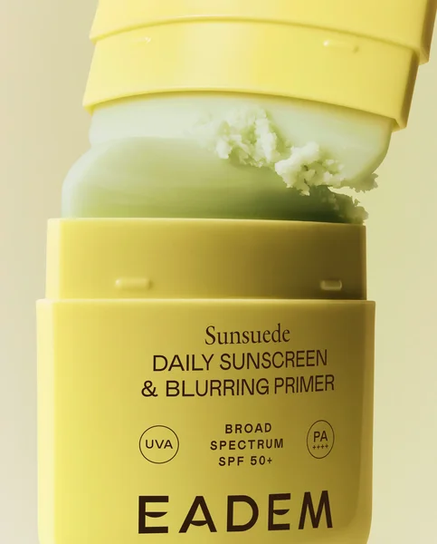 Sunsuede Daily Sunscreen And Blurring Primer