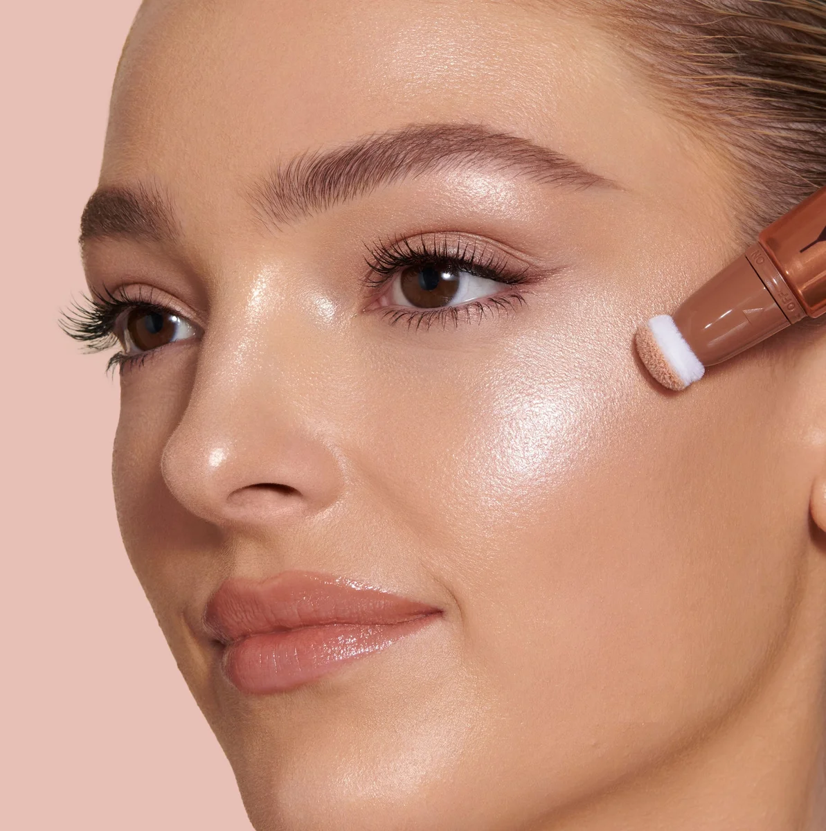 Charlotte Tilbury Beauty Light Wand — фото 4