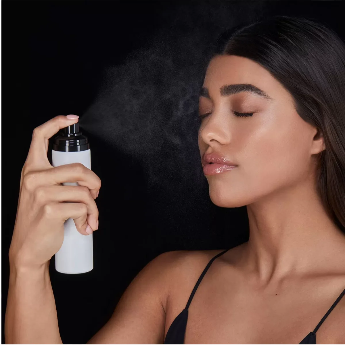 Hourglass Veil Soft Focus Setting Spray — фото 2