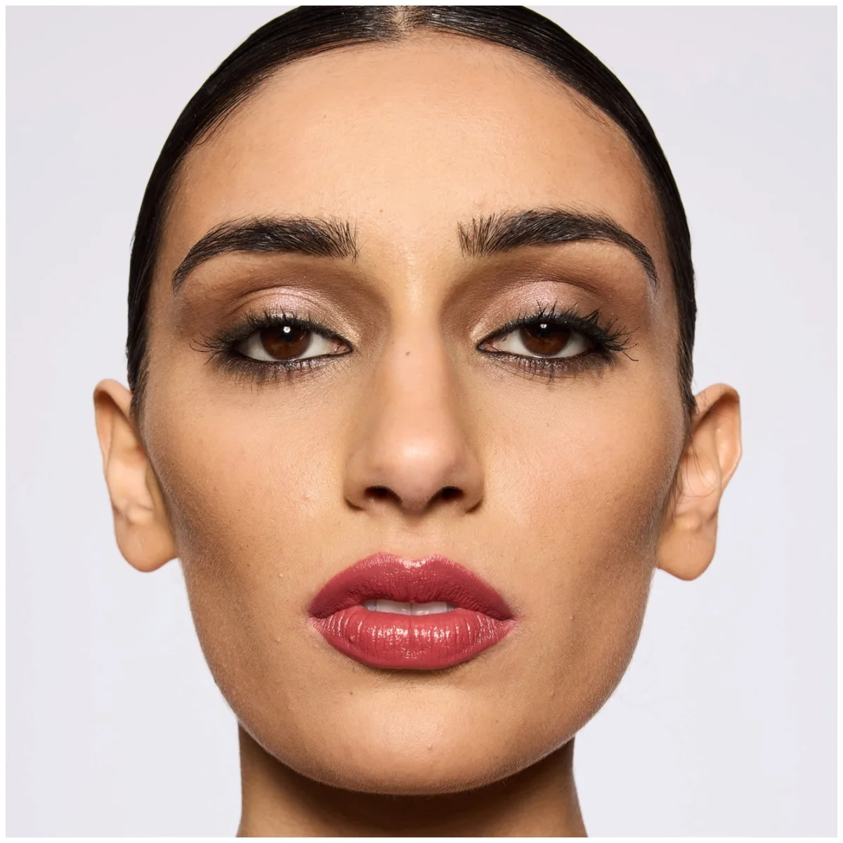 MAC Cosmetics 24 Days of M·A·C Icons Advent Calendar — фото 5
